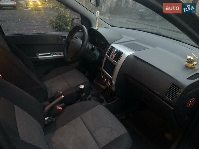 Серый Хендай Гетц, объемом двигателя 1.4 л и пробегом 138 тыс. км за 5000 $, фото 9 на Automoto.ua