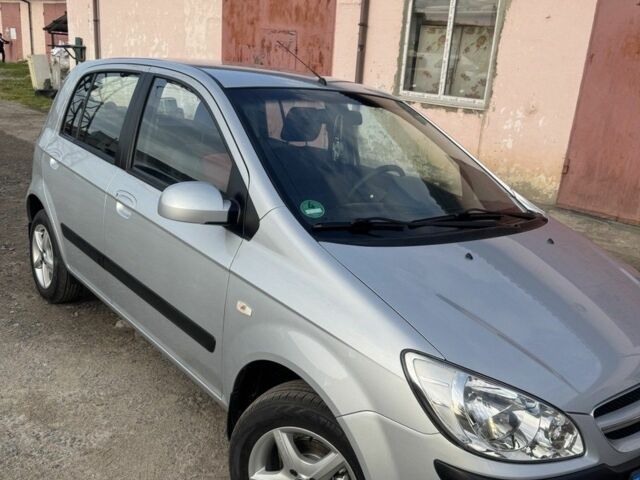 Серый Хендай Гетц, объемом двигателя 1.1 л и пробегом 187 тыс. км за 4600 $, фото 2 на Automoto.ua