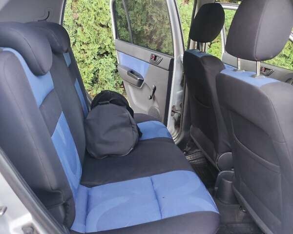 Сірий Хендай Гетц, об'ємом двигуна 1.09 л та пробігом 268 тис. км за 3400 $, фото 10 на Automoto.ua