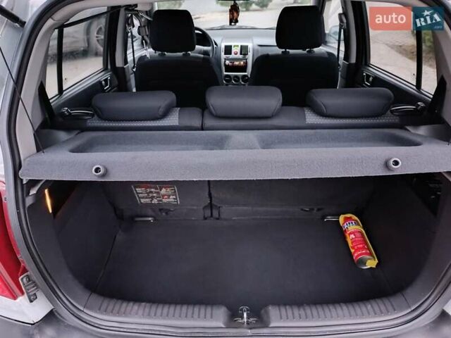 Серый Хендай Гетц, объемом двигателя 1.4 л и пробегом 98 тыс. км за 5700 $, фото 30 на Automoto.ua