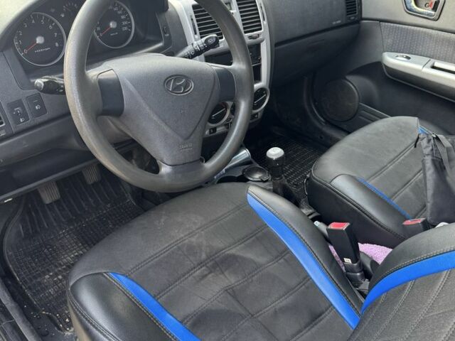 Серый Хендай Гетц, объемом двигателя 1.4 л и пробегом 240 тыс. км за 2800 $, фото 4 на Automoto.ua