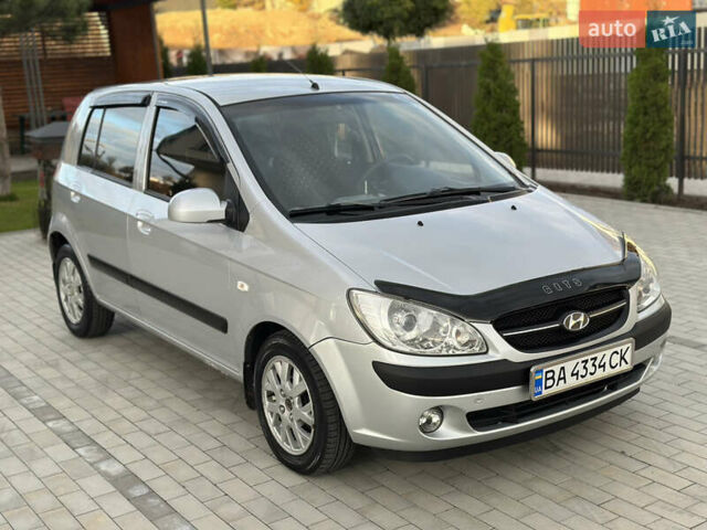 Сірий Хендай Гетц, об'ємом двигуна 1.4 л та пробігом 145 тис. км за 6300 $, фото 3 на Automoto.ua