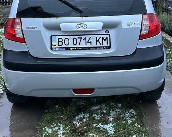 Сірий Хендай Гетц, об'ємом двигуна 1.4 л та пробігом 287 тис. км за 6199 $, фото 2 на Automoto.ua