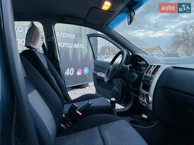 Серый Хендай Гетц, объемом двигателя 1.4 л и пробегом 119 тыс. км за 4800 $, фото 18 на Automoto.ua