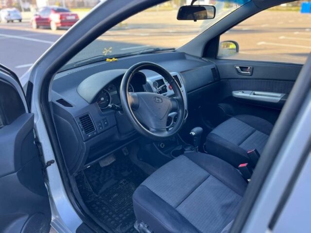 Серый Хендай Гетц, объемом двигателя 1.4 л и пробегом 188 тыс. км за 4900 $, фото 1 на Automoto.ua