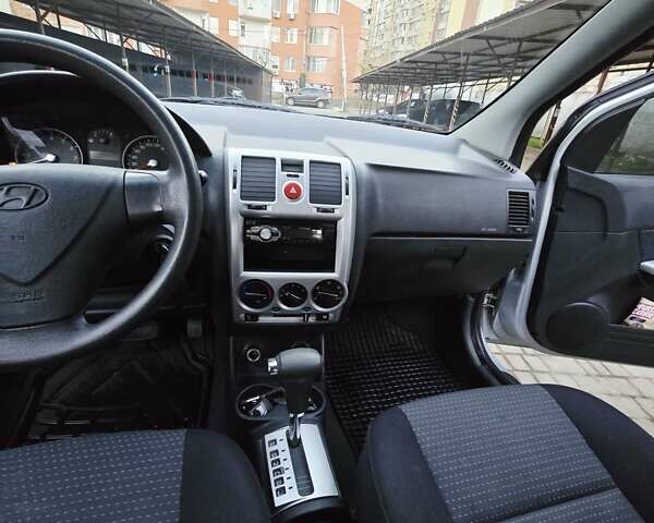 Серый Хендай Гетц, объемом двигателя 1.4 л и пробегом 222 тыс. км за 5700 $, фото 23 на Automoto.ua