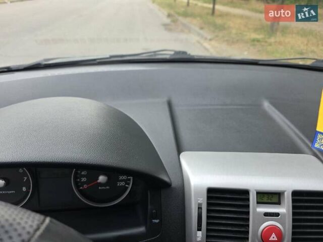 Серый Хендай Гетц, объемом двигателя 1.6 л и пробегом 104 тыс. км за 7000 $, фото 8 на Automoto.ua