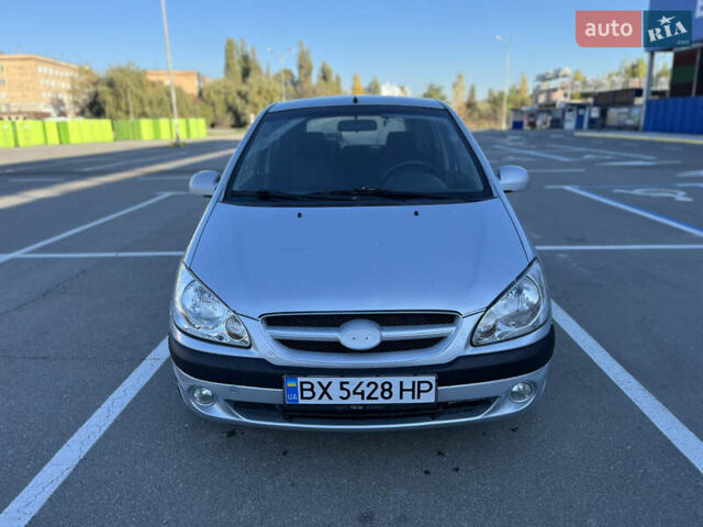 Хендай Гетц 2008 у Каменце-Подольском на Automoto.ua Сірий Хендай Гетц, об'ємом двигуна 1.4 л та пробігом 188 тис. км за 4900 $, фото 2 на Automoto.ua