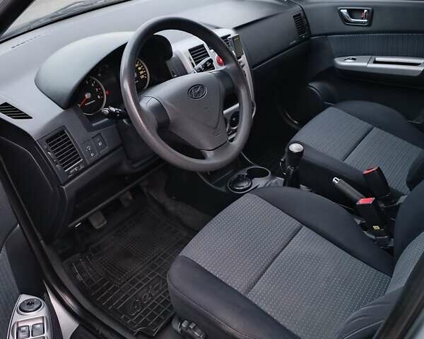 Серый Хендай Гетц, объемом двигателя 1.4 л и пробегом 98 тыс. км за 5700 $, фото 21 на Automoto.ua