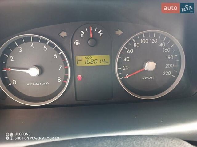 Серый Хендай Гетц, объемом двигателя 1.6 л и пробегом 168 тыс. км за 6200 $, фото 11 на Automoto.ua