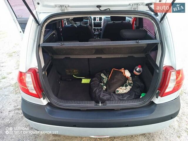 Серый Хендай Гетц, объемом двигателя 1.6 л и пробегом 168 тыс. км за 6200 $, фото 21 на Automoto.ua