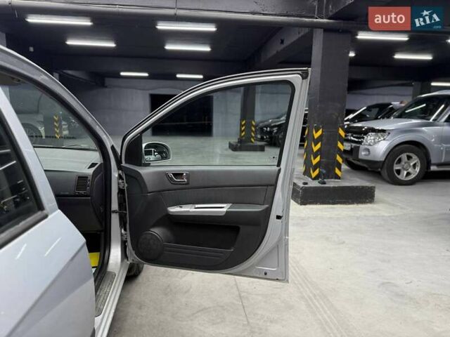 Сірий Хендай Гетц, об'ємом двигуна 1.4 л та пробігом 210 тис. км за 5600 $, фото 9 на Automoto.ua