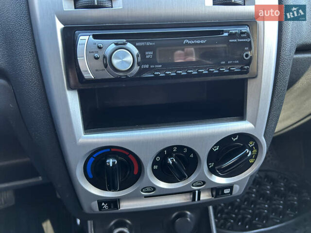 Сірий Хендай Гетц, об'ємом двигуна 1.34 л та пробігом 210 тис. км за 5900 $, фото 31 на Automoto.ua