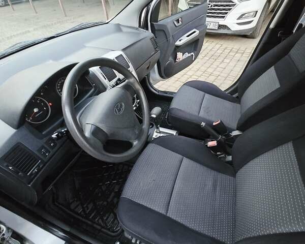 Серый Хендай Гетц, объемом двигателя 1.4 л и пробегом 222 тыс. км за 5700 $, фото 28 на Automoto.ua