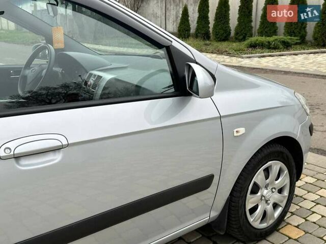 Серый Хендай Гетц, объемом двигателя 1.4 л и пробегом 116 тыс. км за 5300 $, фото 13 на Automoto.ua