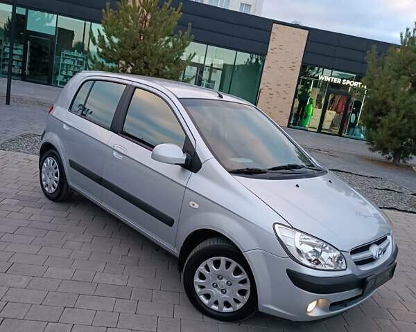 Серый Хендай Гетц, объемом двигателя 1.4 л и пробегом 98 тыс. км за 5700 $, фото 9 на Automoto.ua