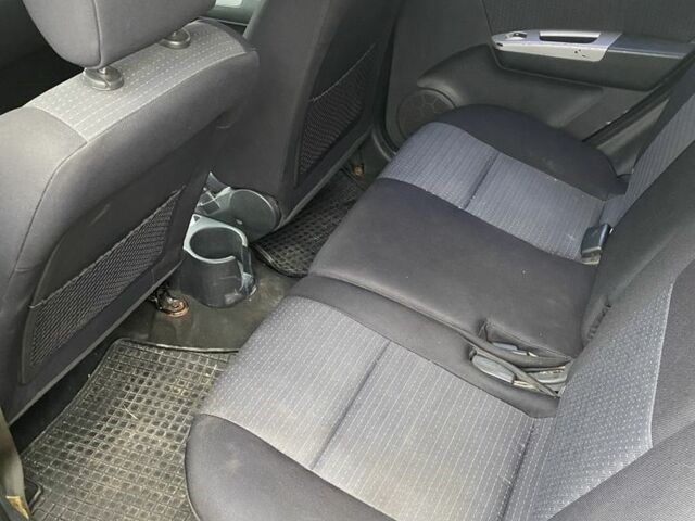 Серый Хендай Гетц, объемом двигателя 1.4 л и пробегом 300 тыс. км за 2600 $, фото 5 на Automoto.ua