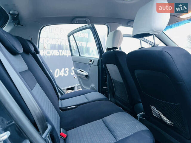 Серый Хендай Гетц, объемом двигателя 1.4 л и пробегом 119 тыс. км за 4800 $, фото 16 на Automoto.ua