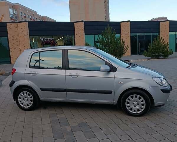 Серый Хендай Гетц, объемом двигателя 1.4 л и пробегом 98 тыс. км за 5700 $, фото 13 на Automoto.ua