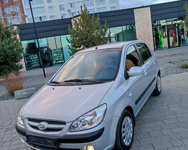 Серый Хендай Гетц, объемом двигателя 1.4 л и пробегом 98 тыс. км за 5700 $, фото 12 на Automoto.ua