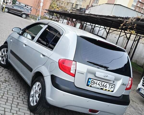 Серый Хендай Гетц, объемом двигателя 1.4 л и пробегом 222 тыс. км за 5700 $, фото 12 на Automoto.ua