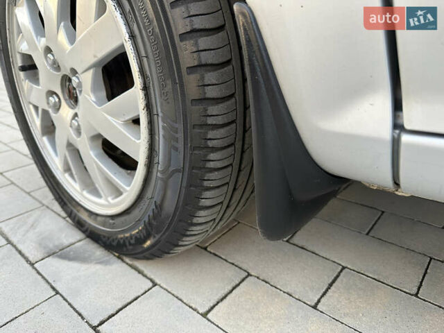 Сірий Хендай Гетц, об'ємом двигуна 1.4 л та пробігом 145 тис. км за 6300 $, фото 16 на Automoto.ua