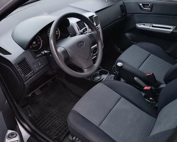 Серый Хендай Гетц, объемом двигателя 1.4 л и пробегом 98 тыс. км за 5700 $, фото 26 на Automoto.ua