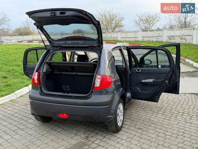 Серый Хендай Гетц, объемом двигателя 1.4 л и пробегом 42 тыс. км за 6500 $, фото 13 на Automoto.ua