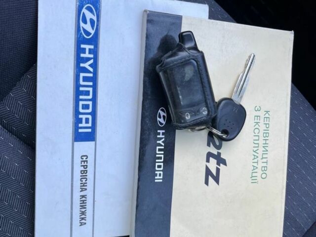 Серый Хендай Гетц, объемом двигателя 1.4 л и пробегом 188 тыс. км за 4900 $, фото 4 на Automoto.ua