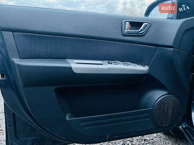 Серый Хендай Гетц, объемом двигателя 1.4 л и пробегом 119 тыс. км за 4800 $, фото 10 на Automoto.ua