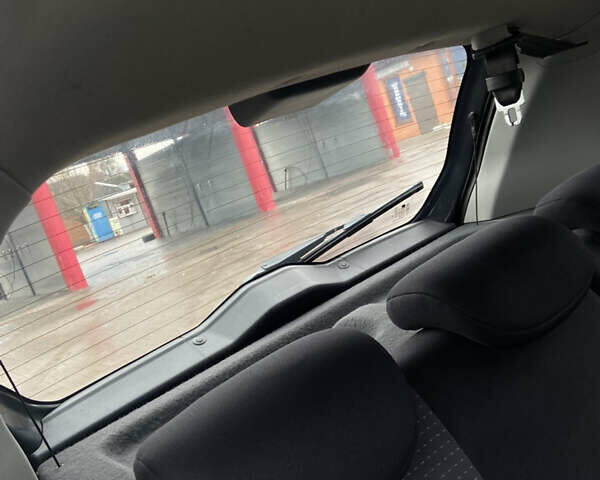 Серый Хендай Гетц, объемом двигателя 1.49 л и пробегом 260 тыс. км за 4450 $, фото 6 на Automoto.ua