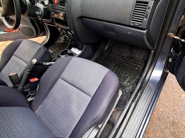 Серый Хендай Гетц, объемом двигателя 1.4 л и пробегом 177 тыс. км за 4900 $, фото 9 на Automoto.ua