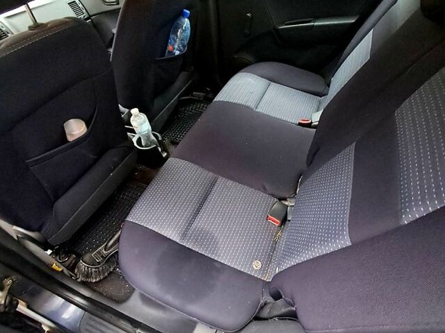 Серый Хендай Гетц, объемом двигателя 1.4 л и пробегом 177 тыс. км за 4900 $, фото 6 на Automoto.ua