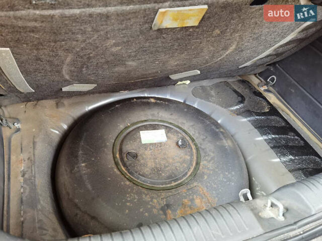 Сірий Хендай Гетц, об'ємом двигуна 1.6 л та пробігом 178 тис. км за 6500 $, фото 12 на Automoto.ua