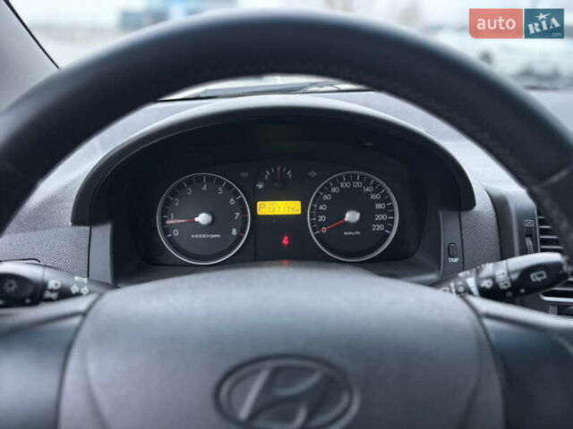 Серый Хендай Гетц, объемом двигателя 1.4 л и пробегом 137 тыс. км за 7299 $, фото 26 на Automoto.ua