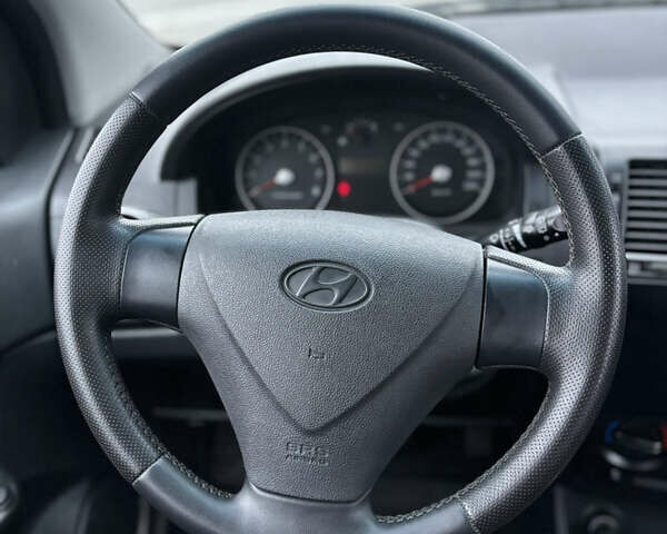 Серый Хендай Гетц, объемом двигателя 1.4 л и пробегом 137 тыс. км за 7299 $, фото 10 на Automoto.ua