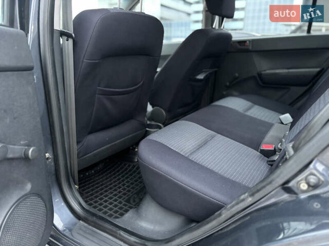 Серый Хендай Гетц, объемом двигателя 1.4 л и пробегом 137 тыс. км за 7299 $, фото 20 на Automoto.ua