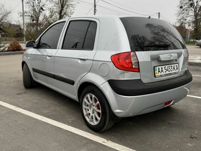 Серый Хендай Гетц, объемом двигателя 1.4 л и пробегом 150 тыс. км за 5800 $, фото 3 на Automoto.ua
