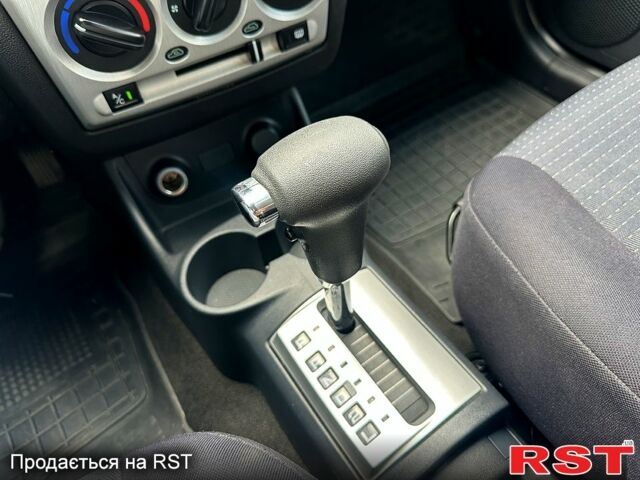 Серый Хендай Гетц, объемом двигателя 1.4 л и пробегом 162 тыс. км за 5886 $, фото 9 на Automoto.ua