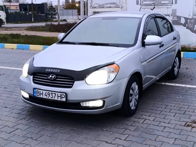 Серый Хендай Гетц, объемом двигателя 1.4 л и пробегом 179 тыс. км за 5300 $, фото 5 на Automoto.ua