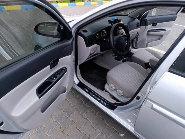 Серый Хендай Гетц, объемом двигателя 1.4 л и пробегом 179 тыс. км за 5300 $, фото 2 на Automoto.ua