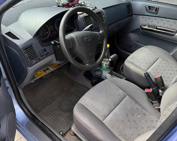 Синий Хендай Гетц, объемом двигателя 1.4 л и пробегом 147 тыс. км за 3400 $, фото 4 на Automoto.ua