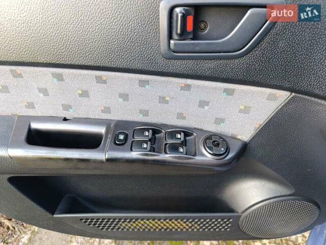 Синій Хендай Гетц, об'ємом двигуна 1.4 л та пробігом 200 тис. км за 3600 $, фото 17 на Automoto.ua