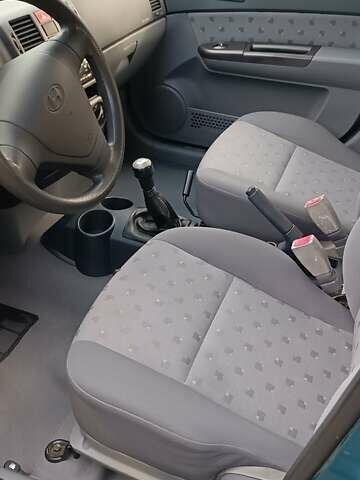 Синій Хендай Гетц, об'ємом двигуна 1.1 л та пробігом 162 тис. км за 3300 $, фото 7 на Automoto.ua