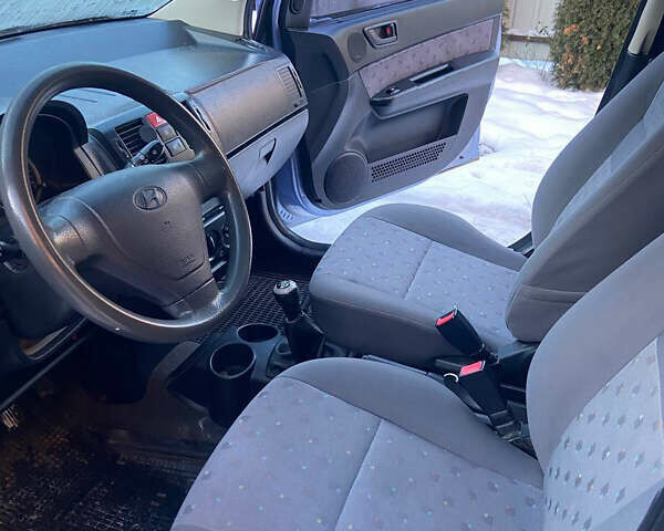 Синій Хендай Гетц, об'ємом двигуна 1.34 л та пробігом 290 тис. км за 3800 $, фото 5 на Automoto.ua