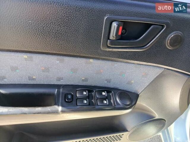 Синій Хендай Гетц, об'ємом двигуна 1.34 л та пробігом 183 тис. км за 3900 $, фото 7 на Automoto.ua