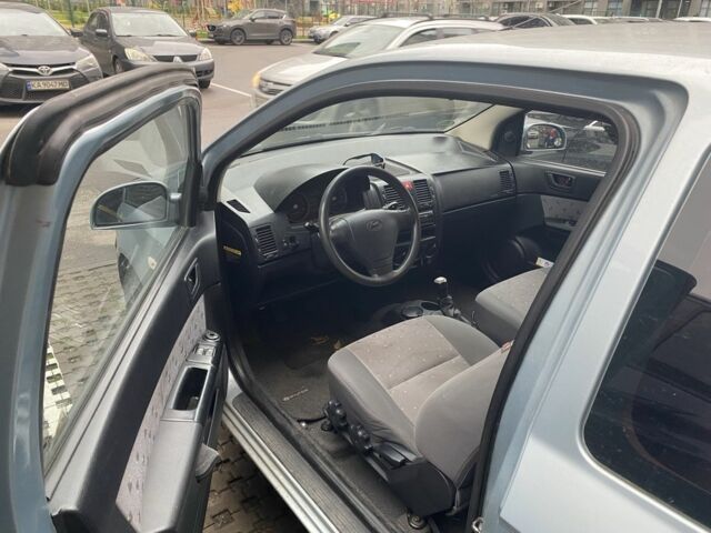 Синий Хендай Гетц, объемом двигателя 1.1 л и пробегом 298 тыс. км за 2800 $, фото 6 на Automoto.ua