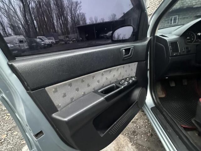 Синій Хендай Гетц, об'ємом двигуна 1.3 л та пробігом 198 тис. км за 2750 $, фото 6 на Automoto.ua