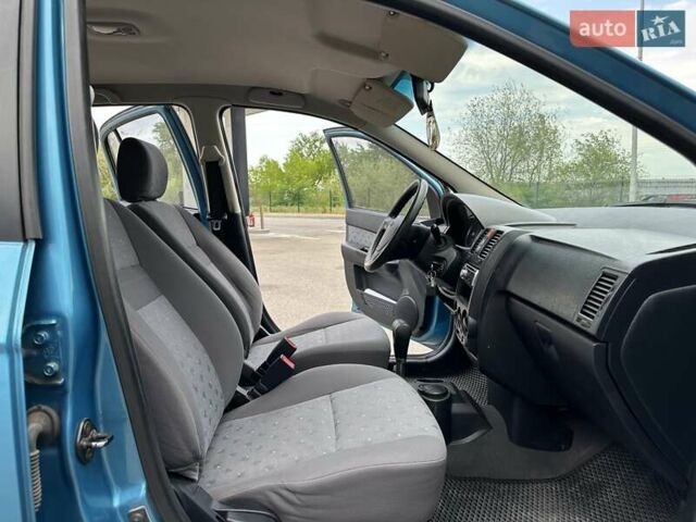 Синий Хендай Гетц, объемом двигателя 1.34 л и пробегом 116 тыс. км за 5700 $, фото 51 на Automoto.ua