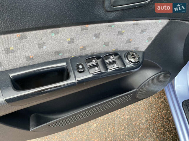 Синій Хендай Гетц, об'ємом двигуна 1.34 л та пробігом 207 тис. км за 5200 $, фото 11 на Automoto.ua